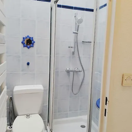 Apartamento 47m Carre - Vue 180 Degres - Piscine - Parking *